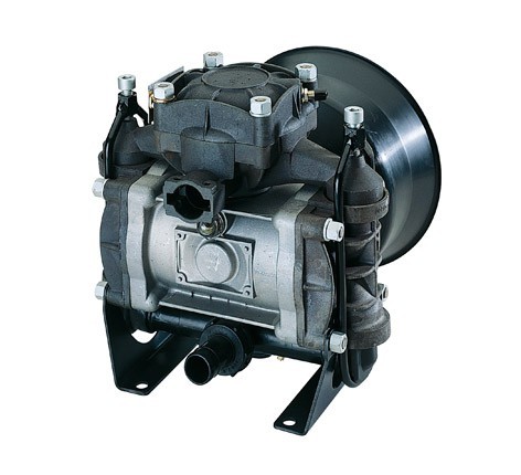 Насос мембранный Comet® серия BP40 (43,3 л/мин; 15 бар); вал ВОМ 1"3/8