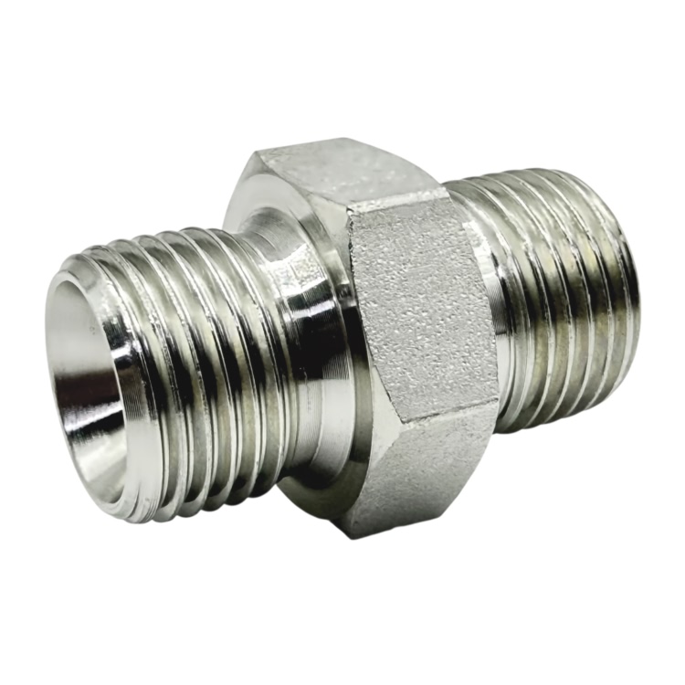 Переходник штуцер 1/2"-штуцер 1/2"